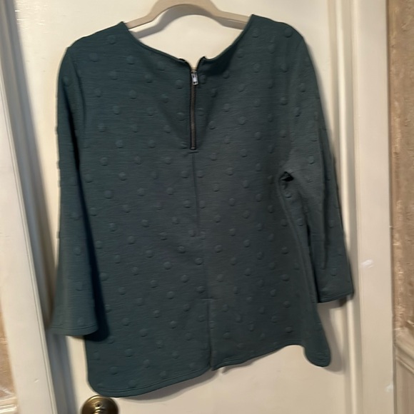 Pullover Top W5 Size XL NWOT - Picture 2 of 7